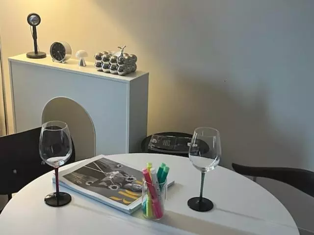 Hotelli Feel At Home 동성로스타 비앤비