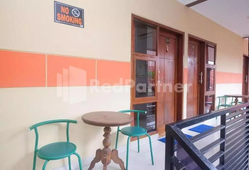 هتل Ndalem Pundhi Maguwoharjo Redpartner