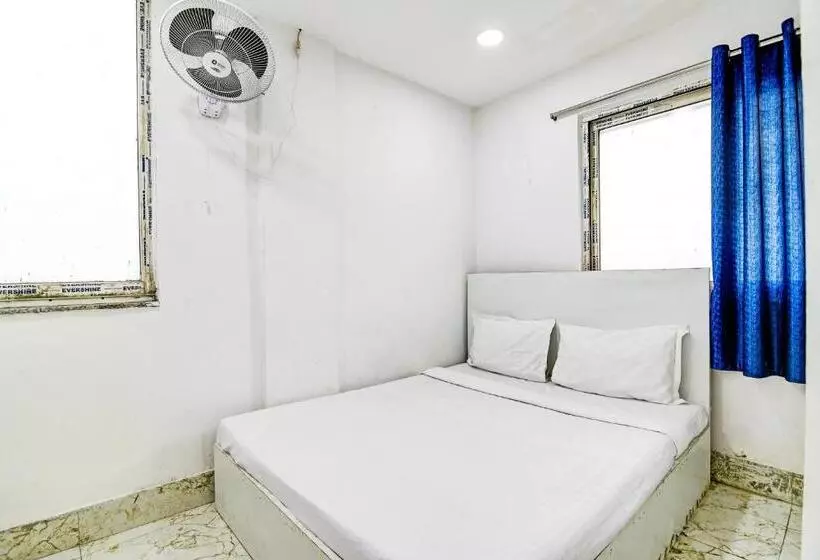 ホテル Oyo Mannat Inn