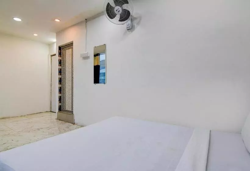 ホテル Oyo Mannat Inn