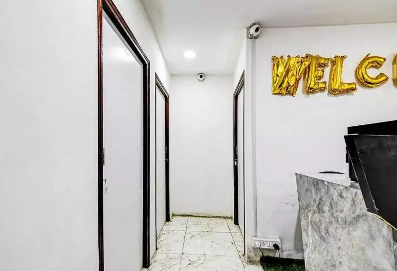 ホテル Oyo Mannat Inn