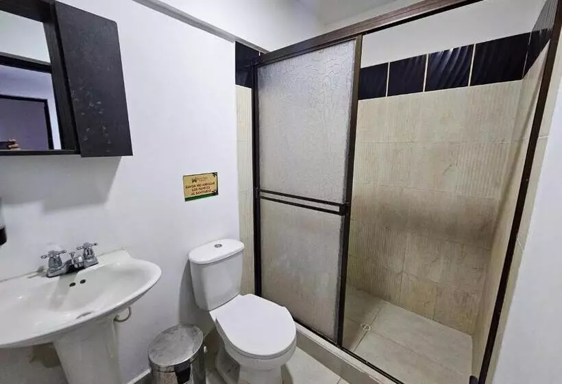 Hotelli Cartago Portal Mágico Cafetero