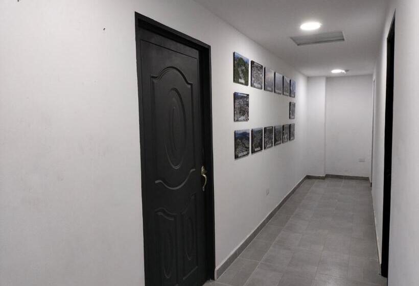 Hotelli Cartago Portal Mágico Cafetero