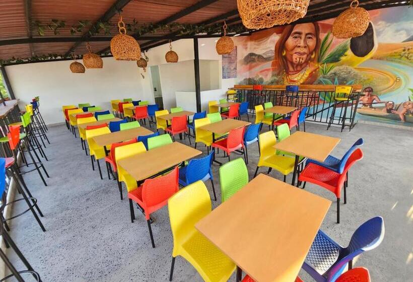 Hotelli Cartago Portal Mágico Cafetero