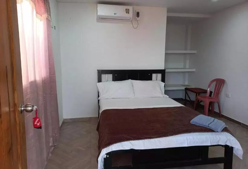 Hotelli Refugio Pantu