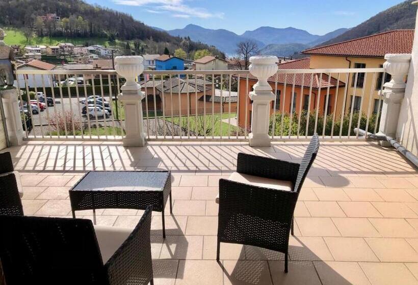 ホテル Ristorante Bar Pensione Novaggio