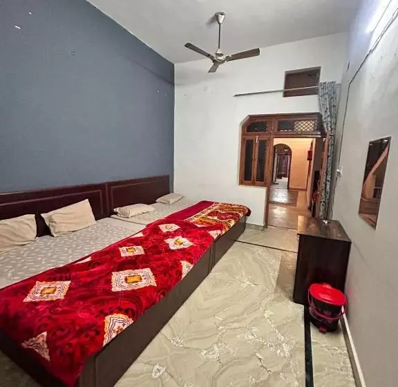 ペンション Agrawal Inn Guest House