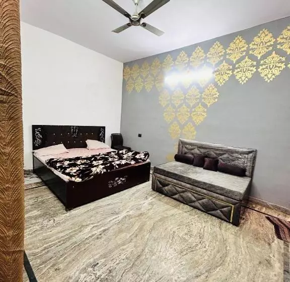 ペンション Agrawal Inn Guest House