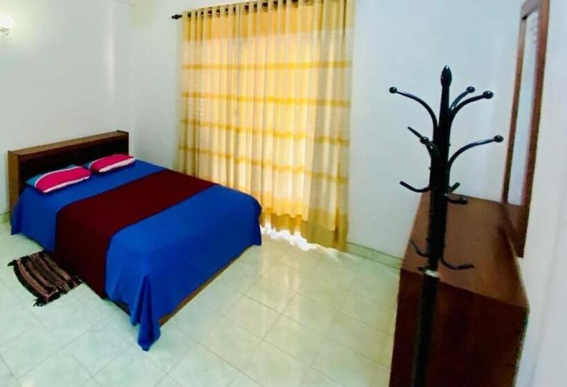 膳宿费 Punchi Walawwa Holiday Bungalow