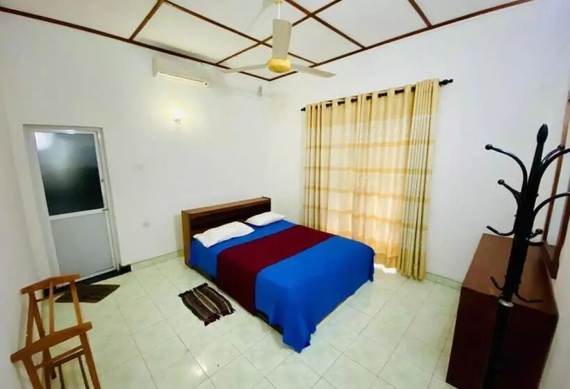 ペンション Punchi Walawwa Holiday Bungalow