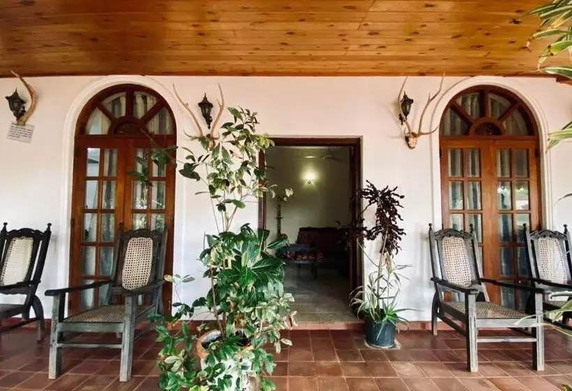ペンション Punchi Walawwa Holiday Bungalow