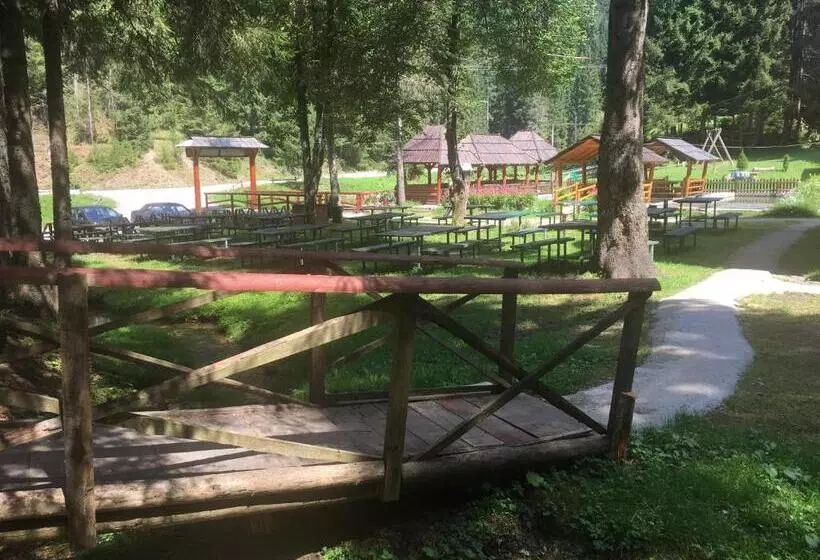 هاستل Mrestilište Vareš