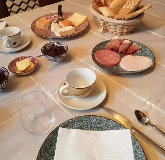 ベッドアンドブレックファースト La Couque Cuivrée