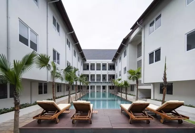 ホテル Cove Nawaprita