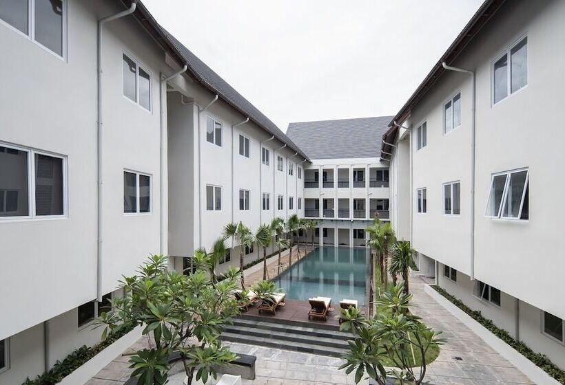 בית מלון כפרי Cove Nawaprita