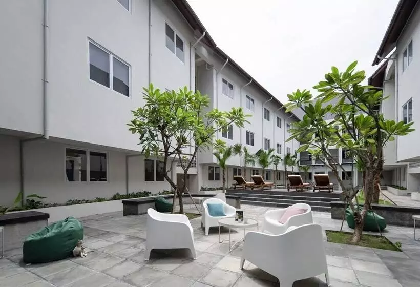 ホテル Cove Nawaprita