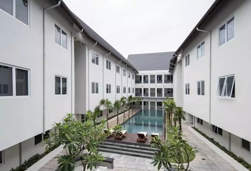 ホテル Cove Nawaprita