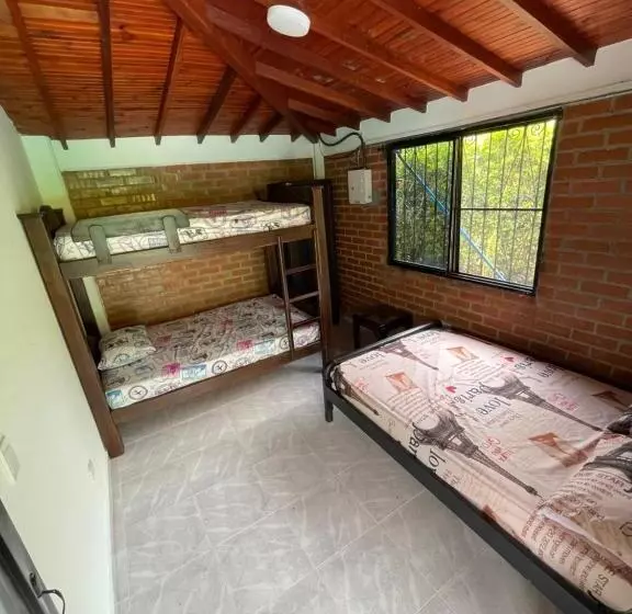 Hotelli Finca California