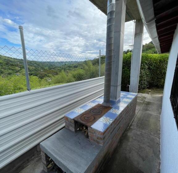 هتل Finca California