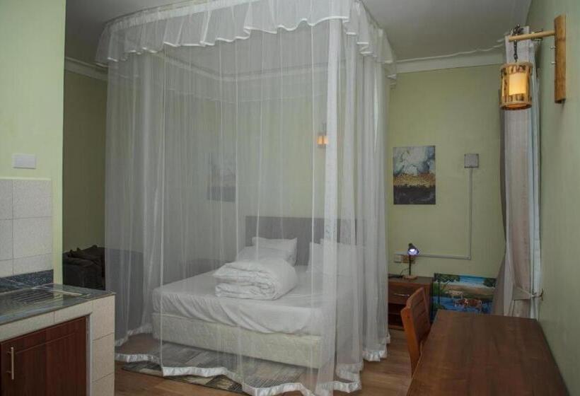 هتل Mt. Rwenzori Golf Resort & Spa