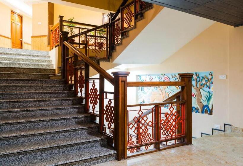 Hotel Bliss Hungry Jack