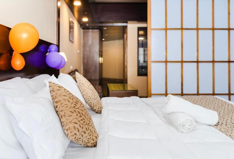 Hotel Bliss Hungry Jack