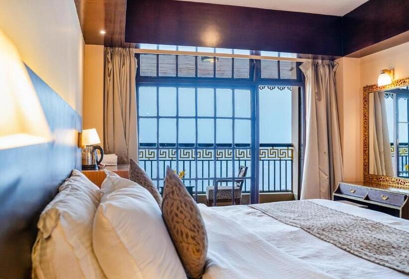 Hotel Bliss Hungry Jack