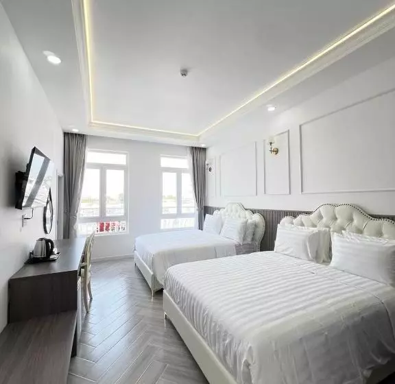 Paris Hotel Châu đốc