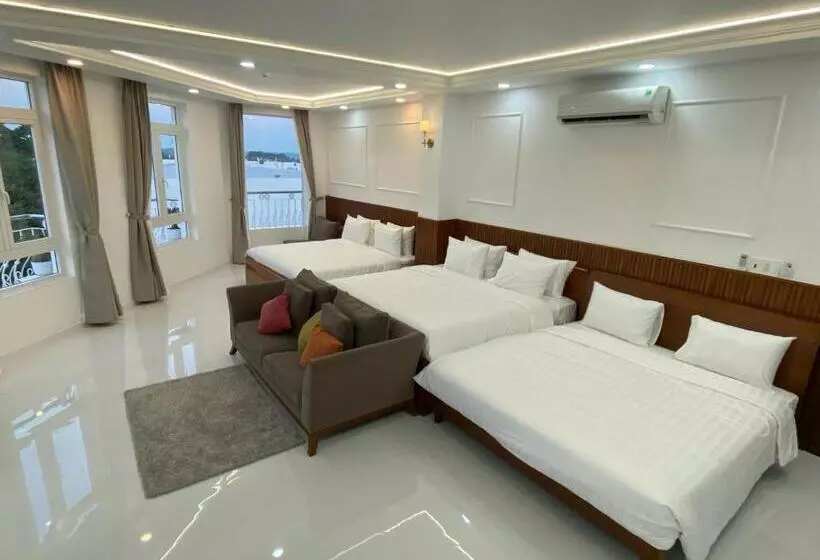 Paris Hotel Châu đốc