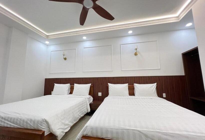 Paris Hotel Châu đốc