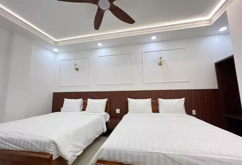 Paris Hotel Châu đốc