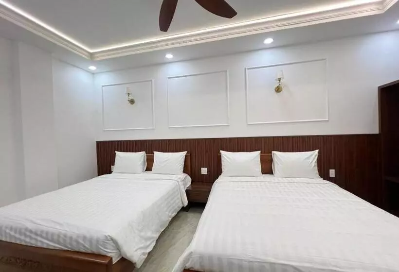 Paris Hotel Châu đốc