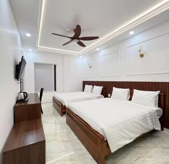 Paris Hotel Châu đốc