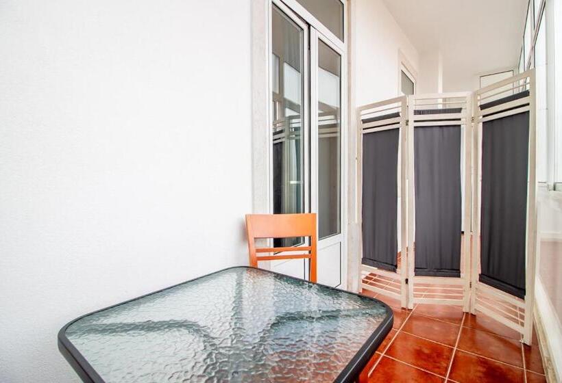 پانسیون Arroios   Third Floor