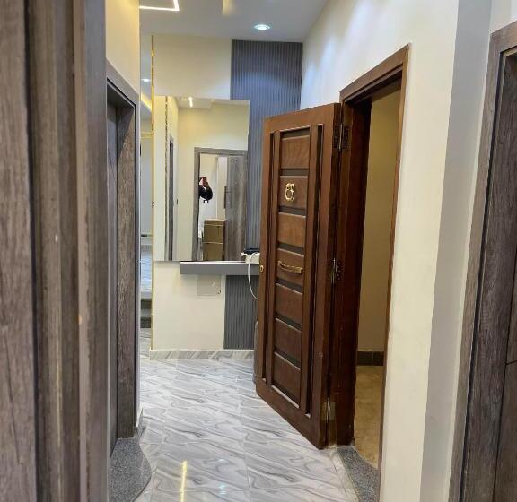 ستديو فندقي