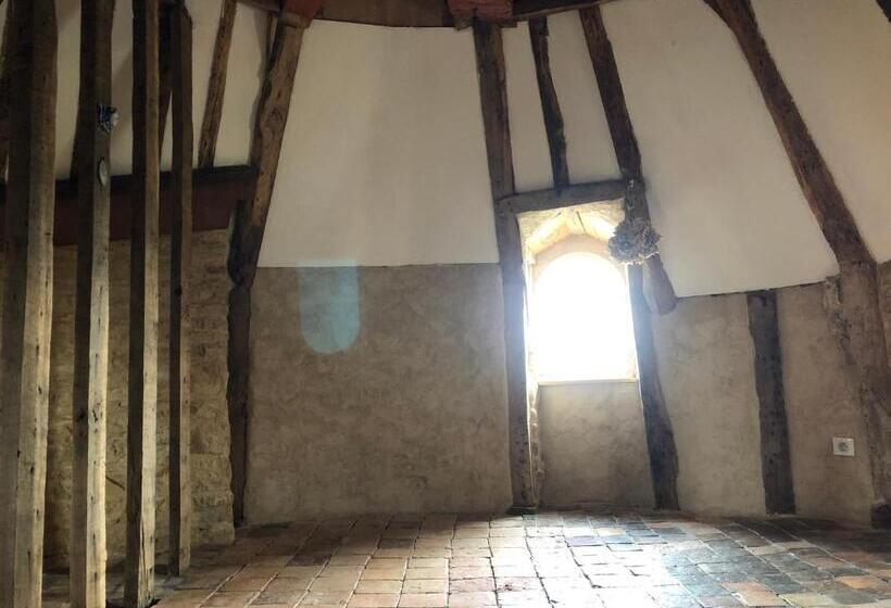 مبيت وإفطار La Maison Sur Les Remparts