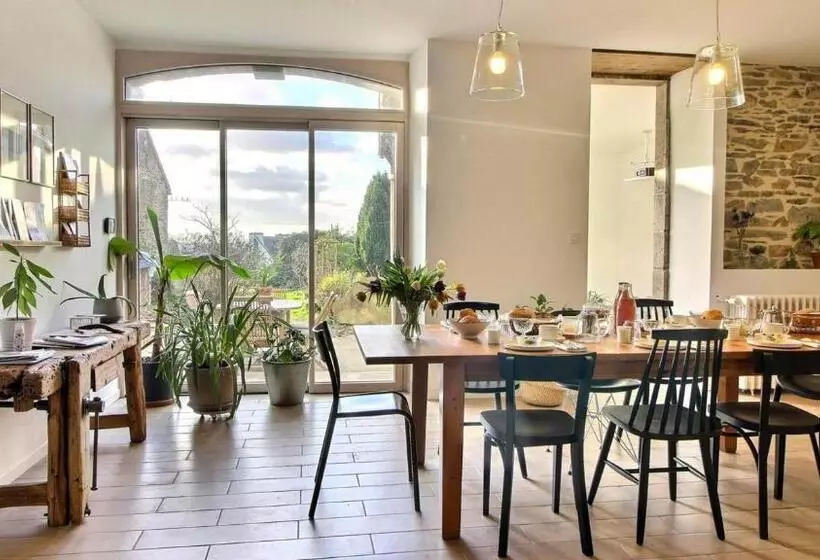 Aamiaismajoitus (B&B) Les Chambres D Hespéris