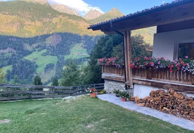 Aamiaismajoitus (B&B) Nebenhaus Sagritzerwirt