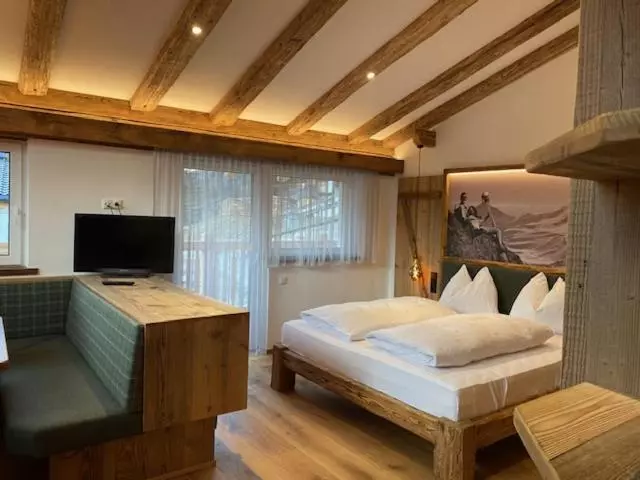 Aamiaismajoitus (B&B) Nebenhaus Sagritzerwirt