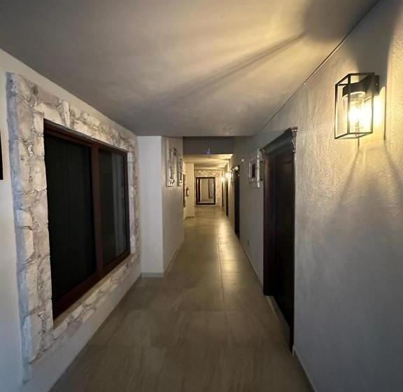 هتل Boutique Sacramento