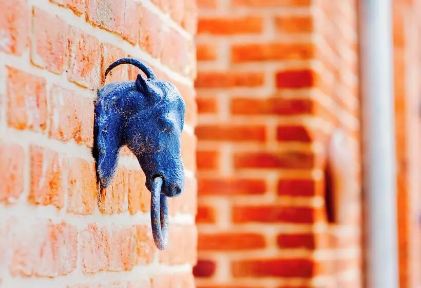 ホテル Hôtel Château Héloïse