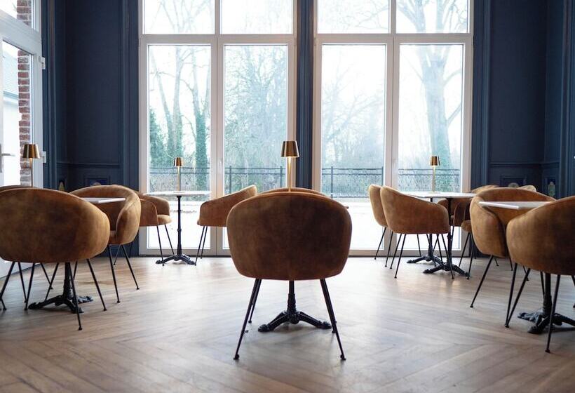 Отель Hôtel Château Héloïse