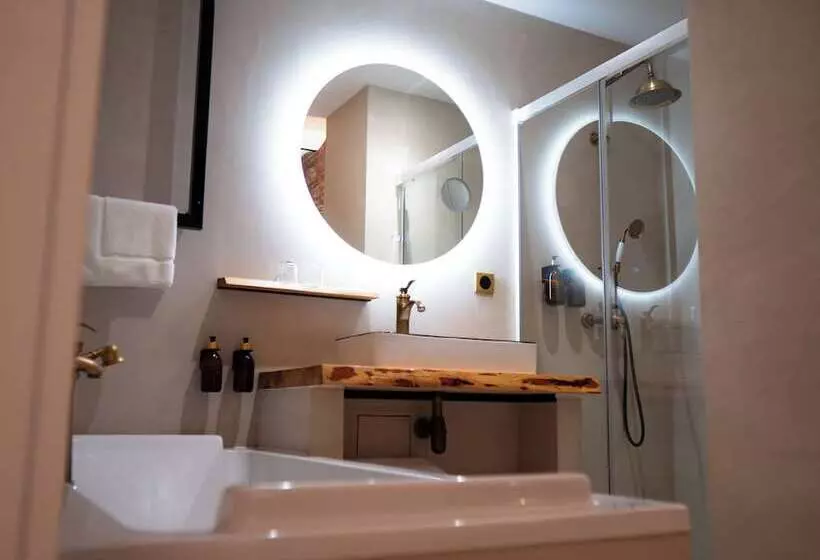 ホテル Hôtel Château Héloïse