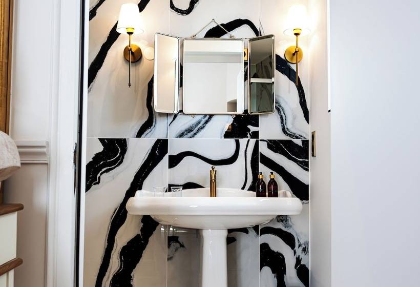 Отель Hôtel Château Héloïse