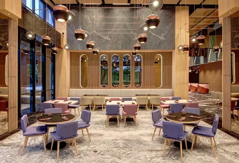 ホテル Ibis Styles Serpong Bsd City