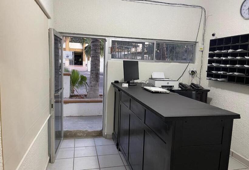 ホテル Las Palmas