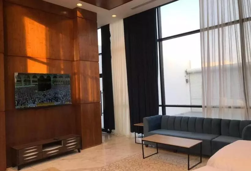 Hotelli Jyazelle Resort