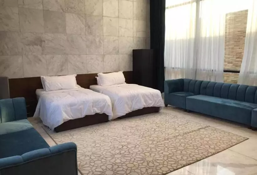 Hotelli Jyazelle Resort