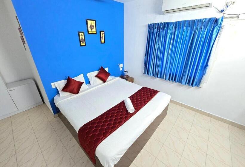 Hotel The Sea Walk Beachside Serinity