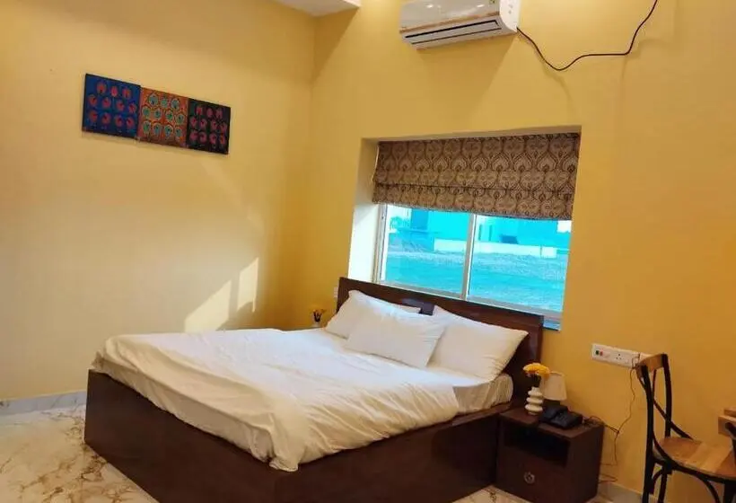 Hotelli The Broome, Durgapur Express Way